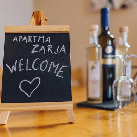 公寓 Zarja *